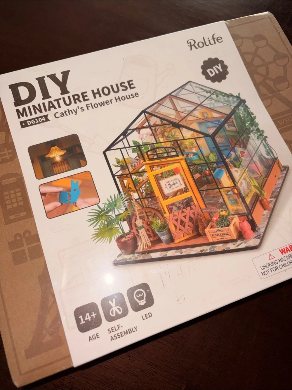 DIY Miniature Diorama House Kit- Cathy’s Flower House 140pcs